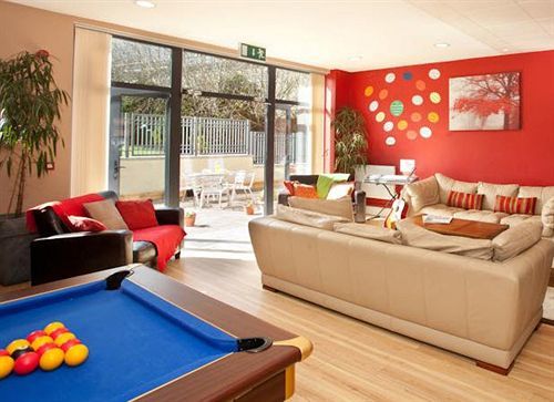 Hostal Snoozles Centre